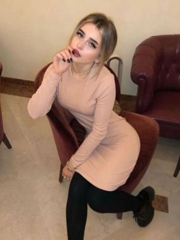 Проститутка Хана
